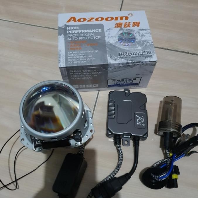 

BLUE- HI END PROJIE AOZOOM + HID LEGEND R8 55W FLAT CUT OFF RATA 3INCH BLUE