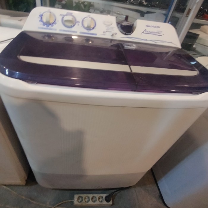MESIN CUCI 2 TABUNG SHARP EST95CR, 9.5 KG, SECOND SIAP PAKAI, BANDUNG.