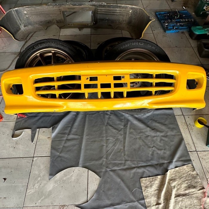 BEMPER DEPAN BELAKANG STARLET GT TURBO ORIGINAL