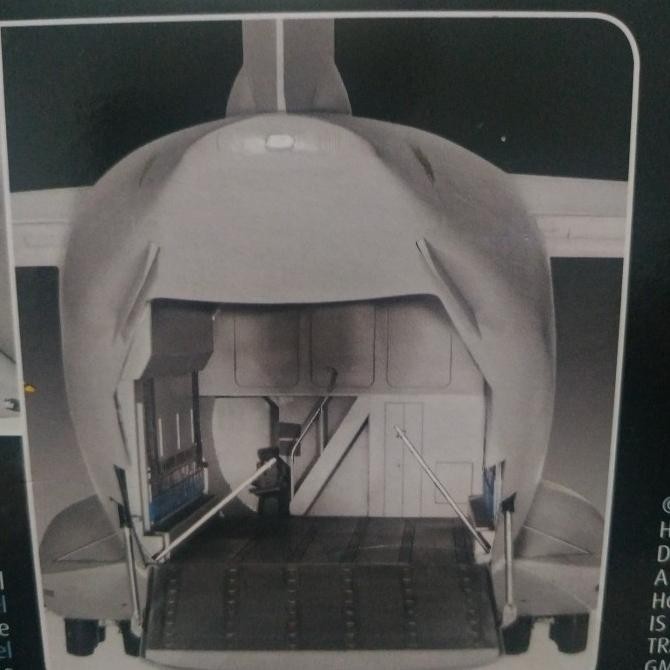 Tersedia Pesawat Airbus A400M Atlas 1/72 Model Kit Revell