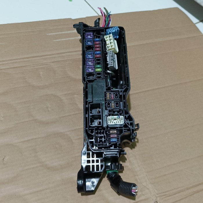 Fuse Box Sekring Rumah Sekring Toyota Grand Avanza Great Xenia