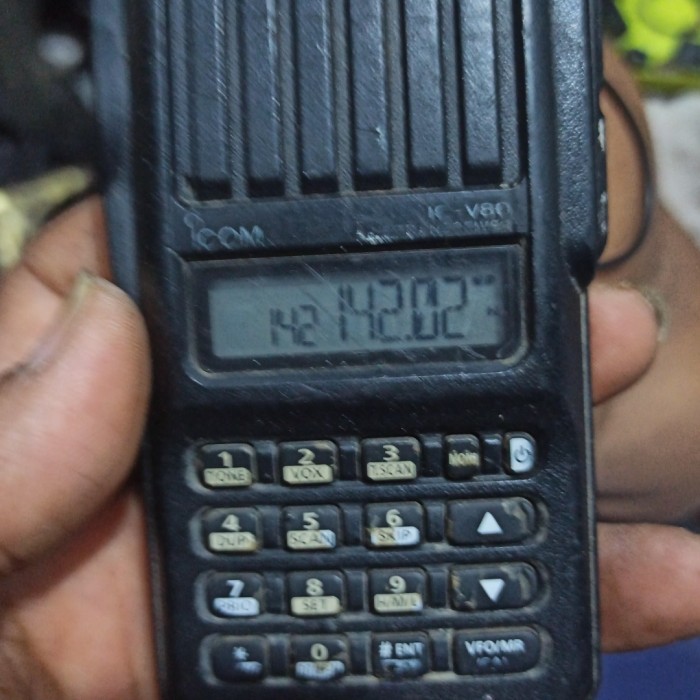 HT icom ic V80 japan