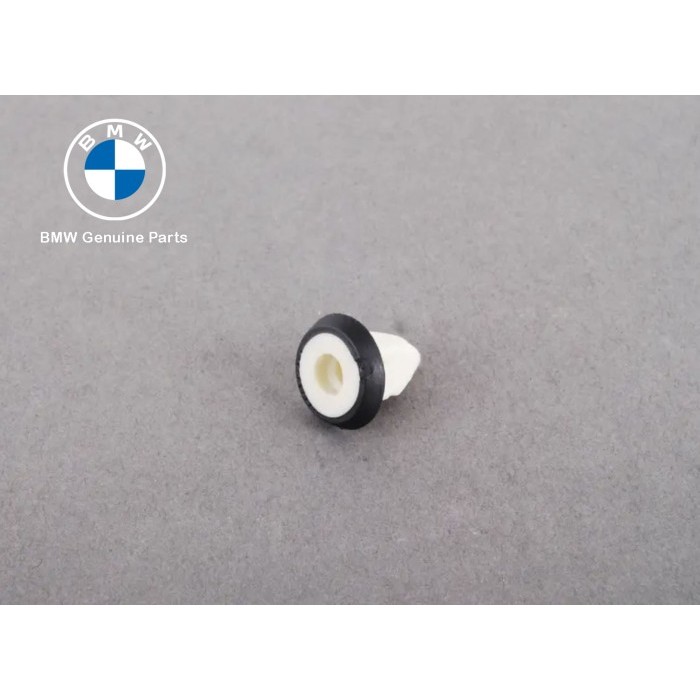 ORIGINAL BMW EXPANDING NUT GROMMET PLAT NOMOR BAGASI 51127020321