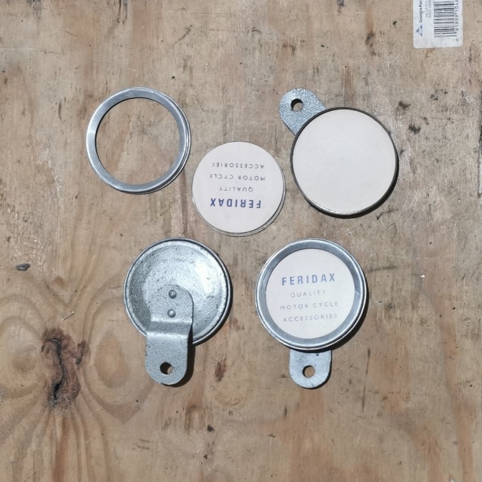 Tax Holder Motor Inggris Klasik