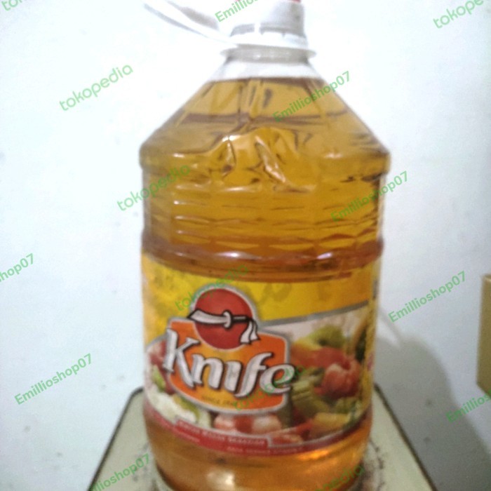 

Minyak Goreng Cap Pisau @5 Kg Malaysia