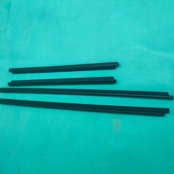 SPECIAL Pelipit Kaca Sirion List Kaca 2011 - 2017 Original Spare Part Mobil