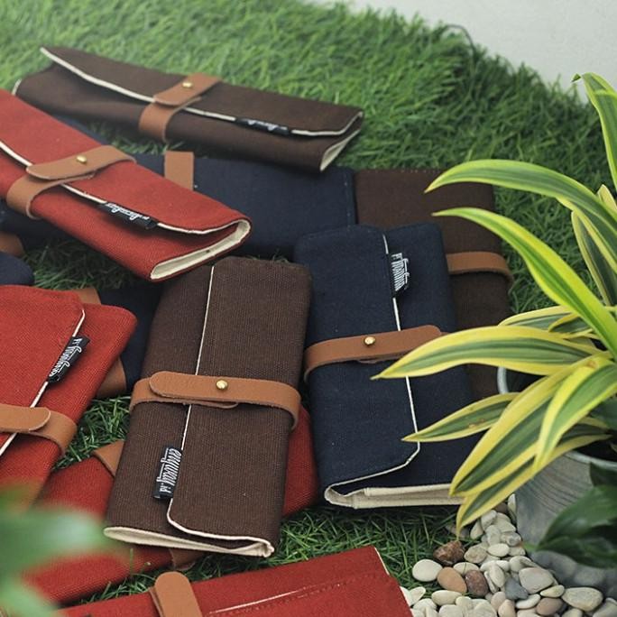 

Tempat Pensil Gulung / Lipat, Roll Up Pencil Case Blue Navy - Cokelat Tua H32T