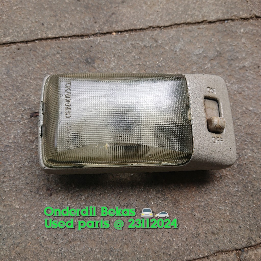 lampu kabin belakang Suzuki  Escudo 2.0