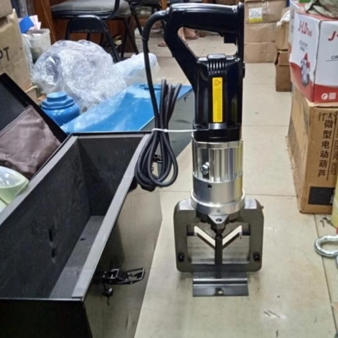 Hydraulic Angel Steel Cutting Machine - Mesin Pemotong Besi Siku AC-60