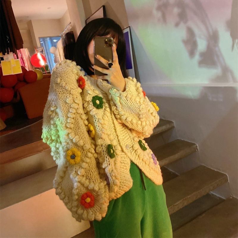 Handmade Crochet Chunky Needle Sweater Three-Dimensional Flower Ball Embroidered Wool Cardigan