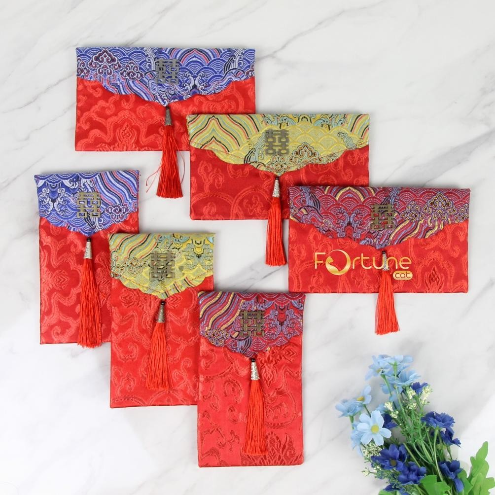 

GHT Angpao Sangjit Kain Shuang Xi Wedding Engagement Lamaran Kawinan Kain Premium Merah Gantungan Batik