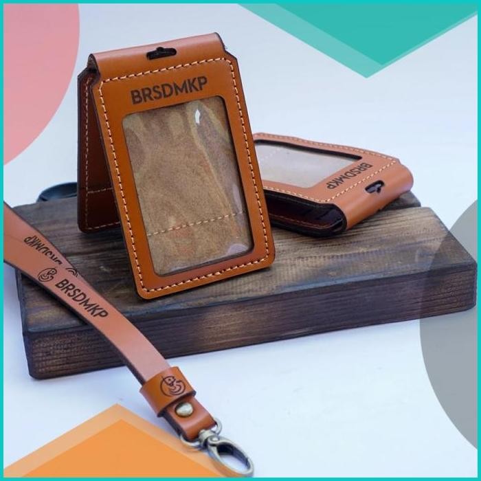 

id card holder kulit custom nama + instansi gantungan id card 07D35Z4