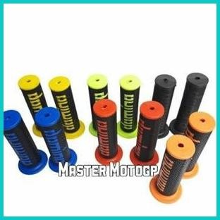 grip domino logo besar Grip bulu domino logo big text Domino B0223 Gri