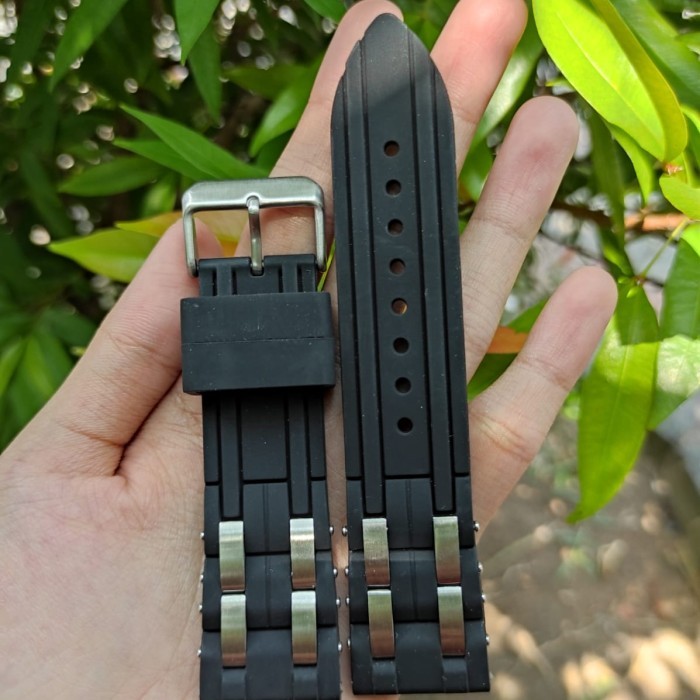 Terlaris Tali Strap Jam Tangan Guess W0366G1 W0366G2 W0366G3 W0366G4 24MM SALE