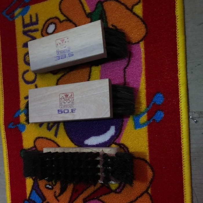 BISA SPK CAP Dua 2 Macan Sikat Kumis Brush