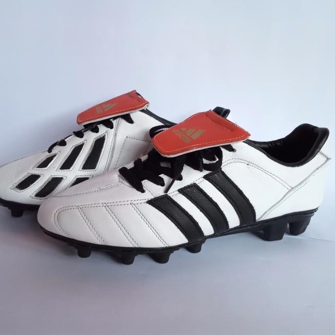 SEPATU BOLA KULIT ADIDAS PREDATOR BECKHAM