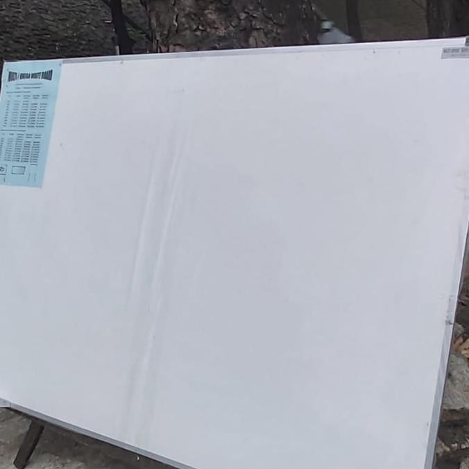 

TERLARIS - whiteboard 100 x 120 nonmagnet