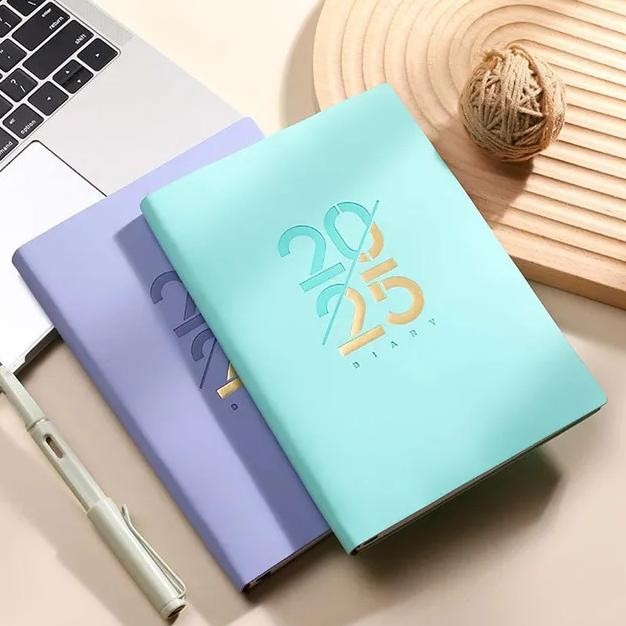 

BUKU AGENDA PLANNER 2025 DAILY WEEKLY MONTHLY PLANNER AGENDA BOOK BUKU TULIS CATATAN NOTEBOOK AGENDA JURNAL DIARY BUKU AGENDA 2025