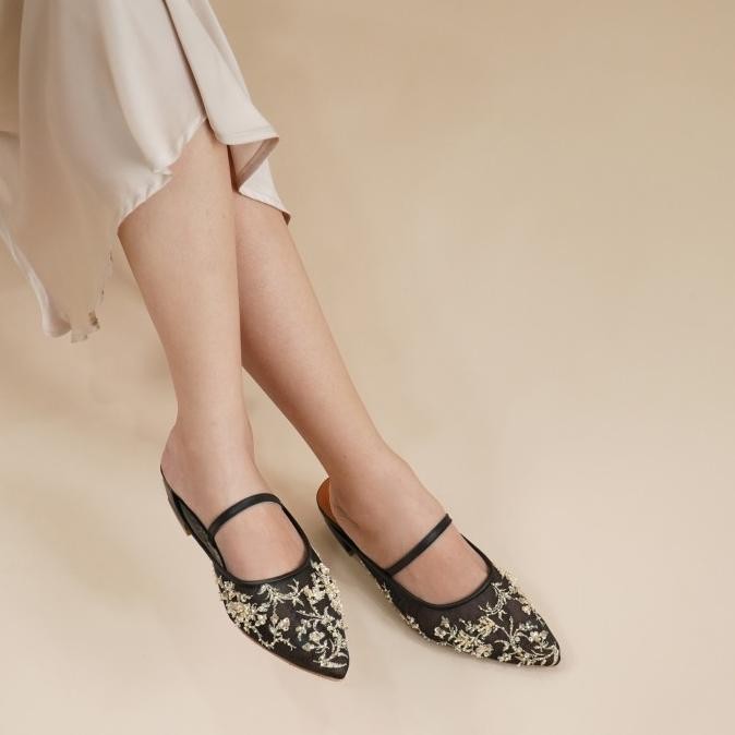 Jual Vaia X Aleza Sandal Heels Wanita Dalila Black 4 Cm