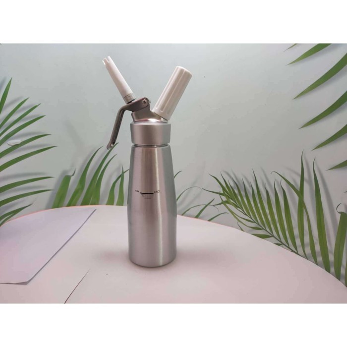 

TERPERCAYA WHIPPED CREAM DISPENSER 500 ML/ ALAT PEMBUAT WHIPPED CREAM Stainless Kode 1072