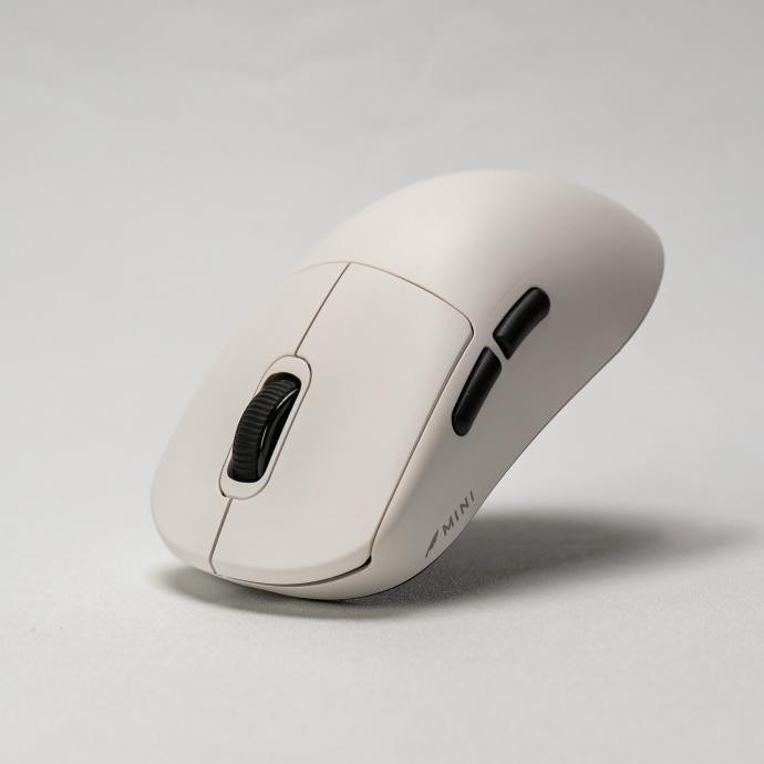 ICARUS V2 Mini Ultralight Wireless Gaming Mouse