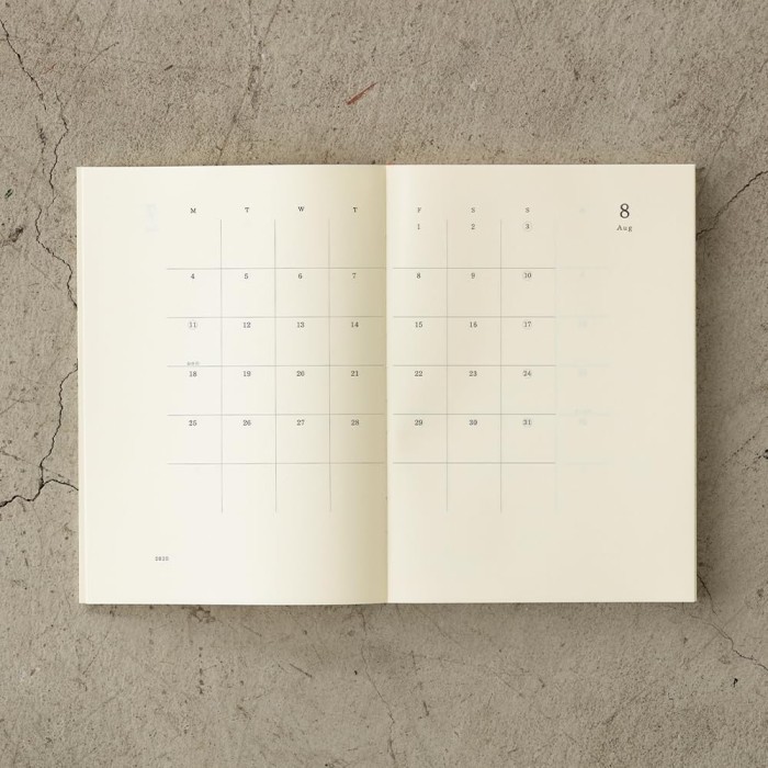 

Midori 2025 Monthly Block + Memo A5 Grid / Ruled Planner 2025 Preorder Handcarry Japan