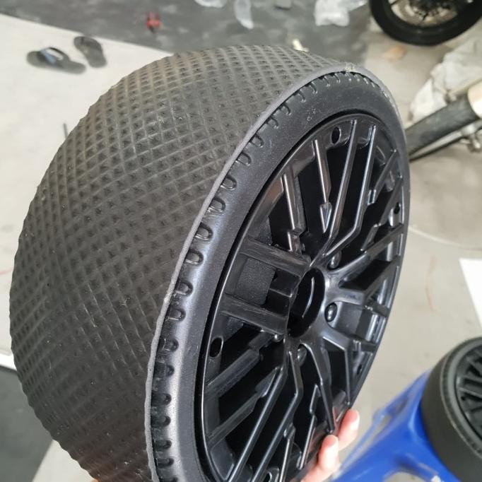 Ready LAPISAN BAN KARET MOBIL AKI PLIKO, UNIKID, PMB, etc KW4