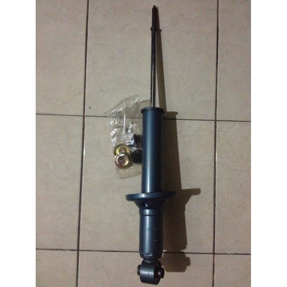 Monroe - Gas Pressure - Mazda 616 - Belakang