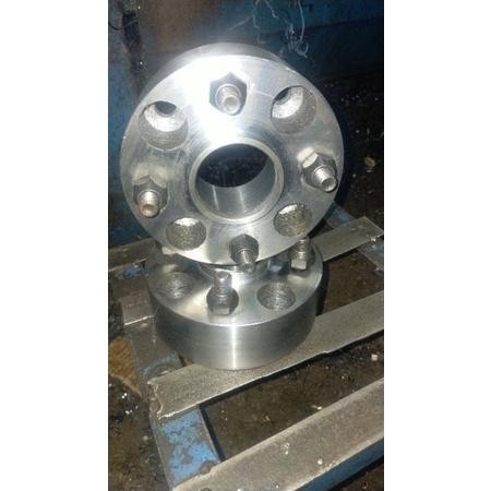 Adaptor Velg Mobil Kijang 5 Cm 4 Pcs