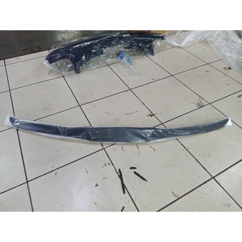 Lis Kap Mesin Innova 2012-2015