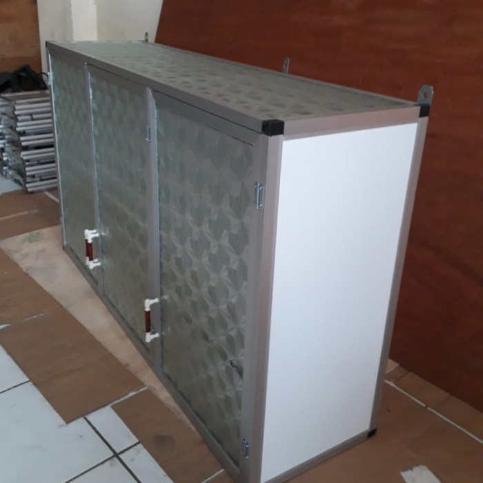 RAK GANTUNG LEMARI DAPUR KITCHEN SET ATAS ALUMINIUM KACA 3 PINTU POLOS