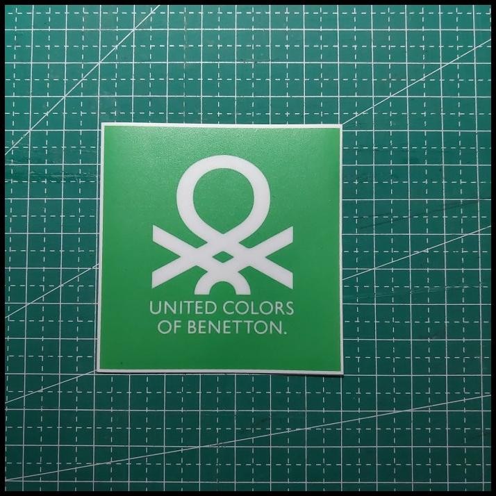 

DISKON STICKER VINTAGE JADUL UNITED COLORS OF BENETTON HIJAU !!!!!!