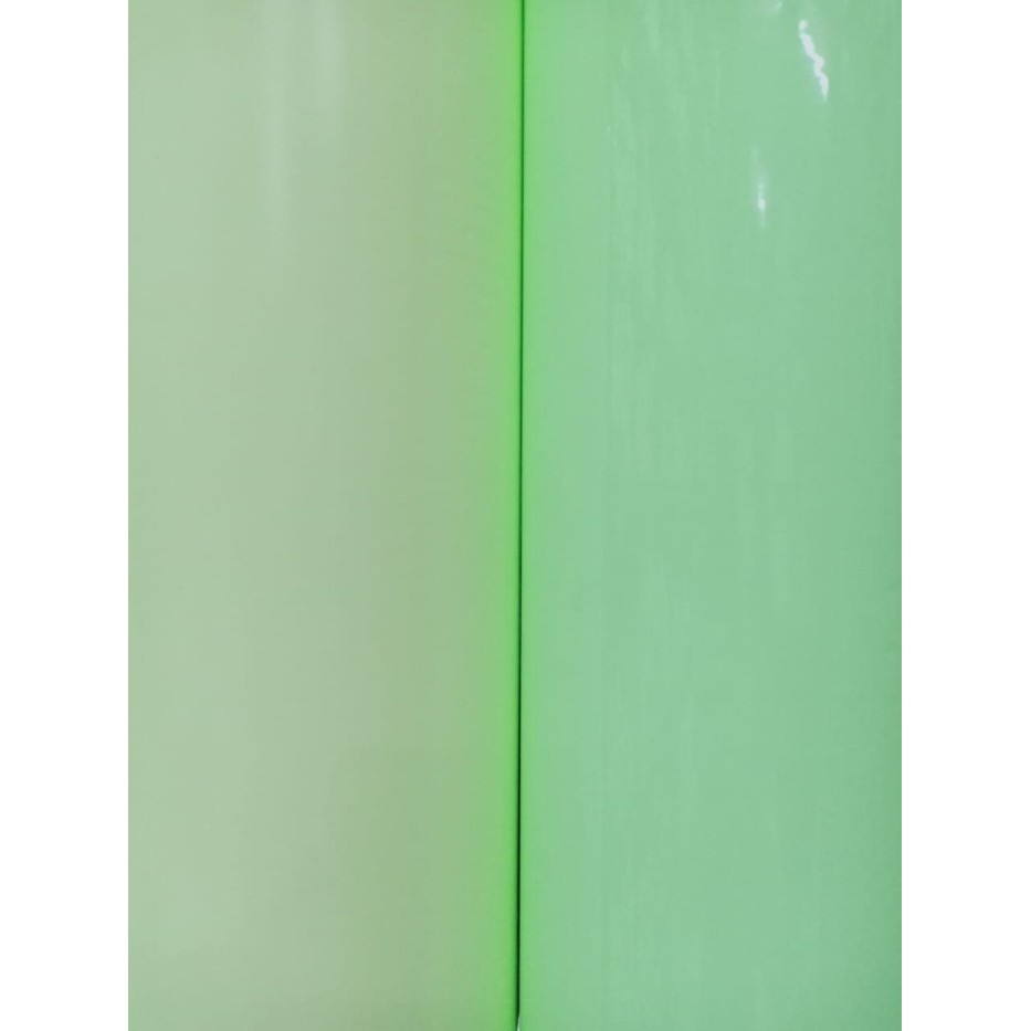 

STIKER / STICKER FOSFOR / GLOW IN THE DARK 122 cm (Warna agak putih)