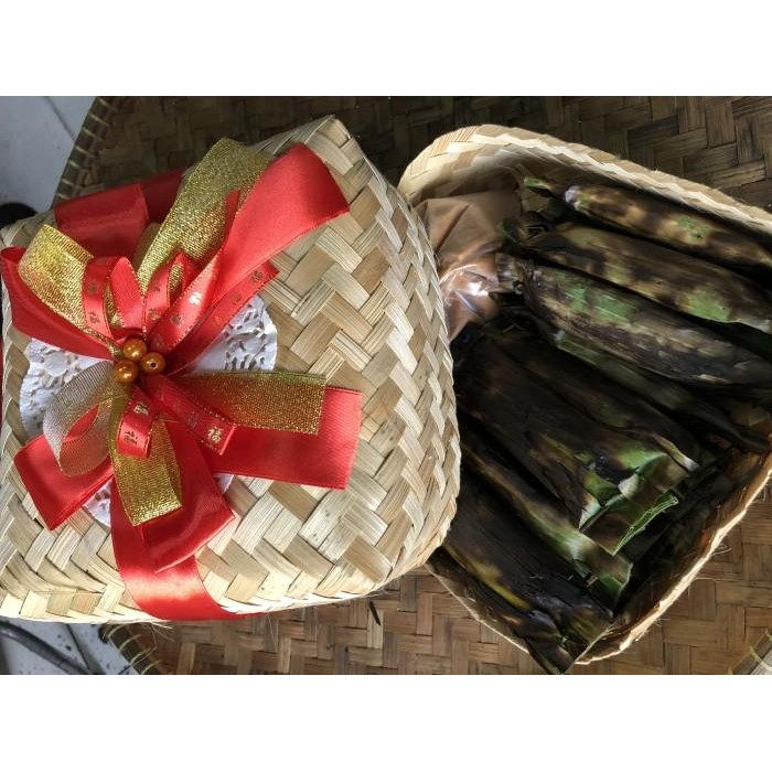 

Chinese New Year Hampers Otak-Otak Isi 15 Terlaris 100 % Original