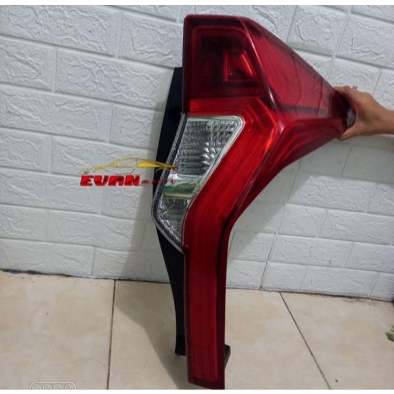 Stoplamp Lampu Belakang Mitsubishi Pajero Sport Led