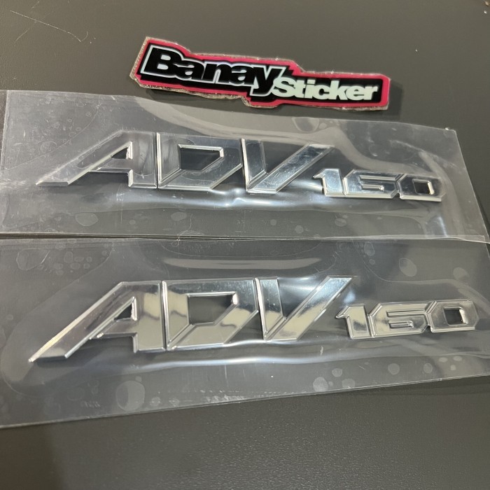 EMBLEM ADV 160