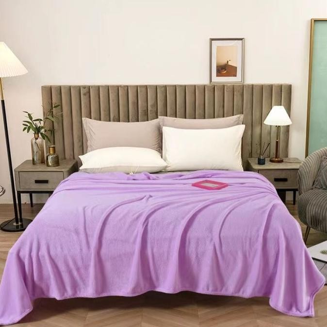 Selimut Polos Bahan Bulu Lembut & Halus Uk Dewasa 200 x 220 cm TS