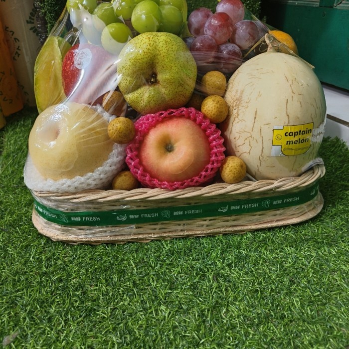 

Parcel Buah Segar Lengkap Keranjang Kecil Terlaris