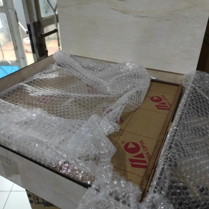 Rak Hot Wheels isi 50 bhn mdf clear coat anti jamur pintu akrilik 2mm MRS02