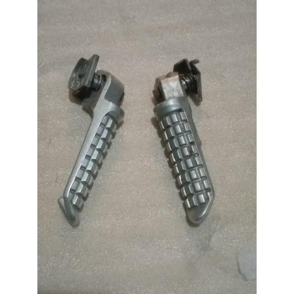 Footstep Belakang Pijakan Kaki Ninja 250 Rr Mono Z 250 Sl Original Laik Pakai