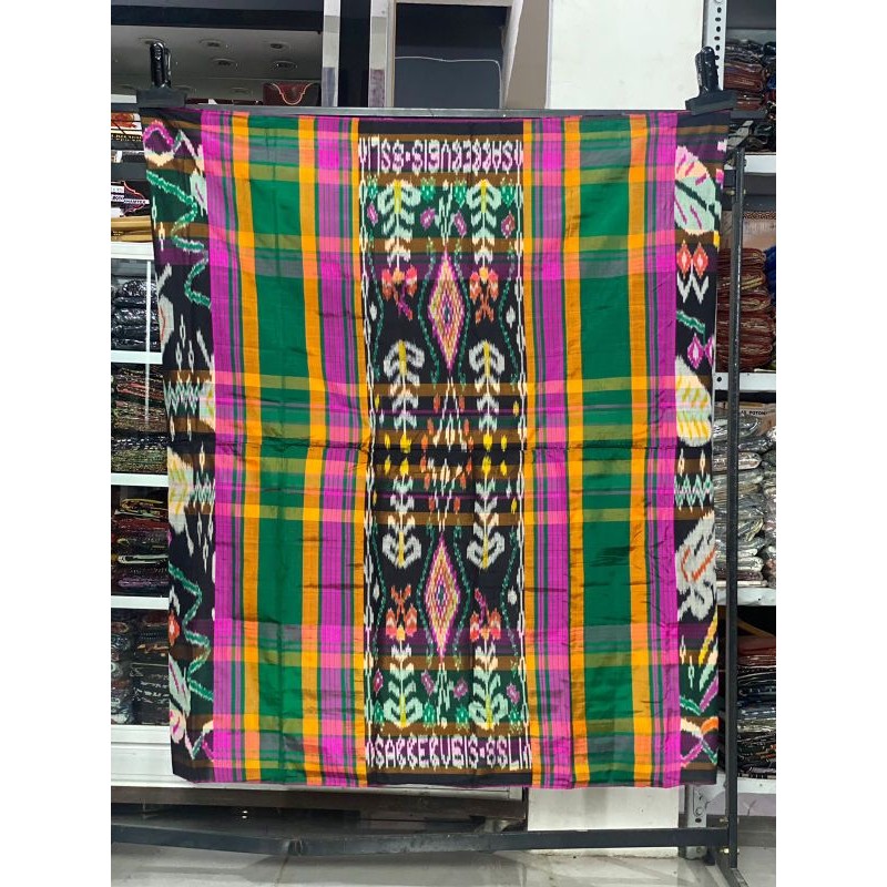 Sabbeh Bugis Sarung Sutra Asli Makassar