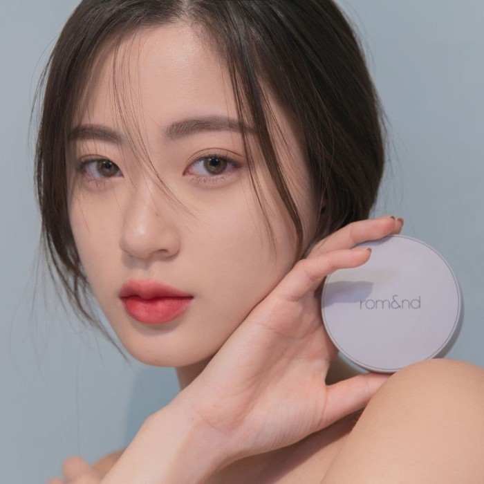 ROMAND - NU ZERO CUSHION