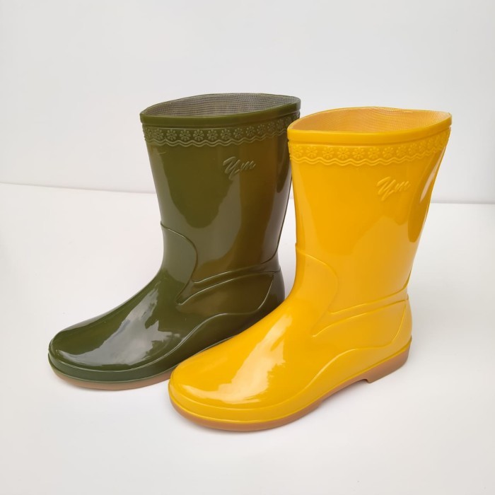 Sepatu Boots Karet Wanita Yumeida Anti Air