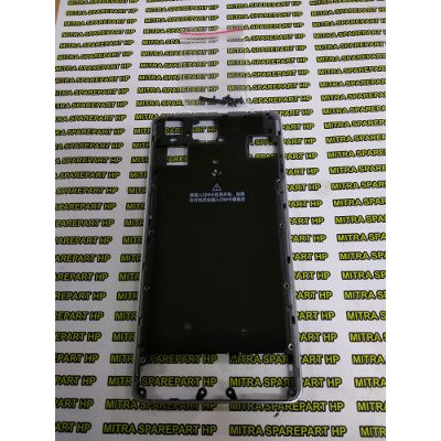 TULANG BELAKANG BEZEL TUTUP MESIN Y51 Y51L ORIGINAL