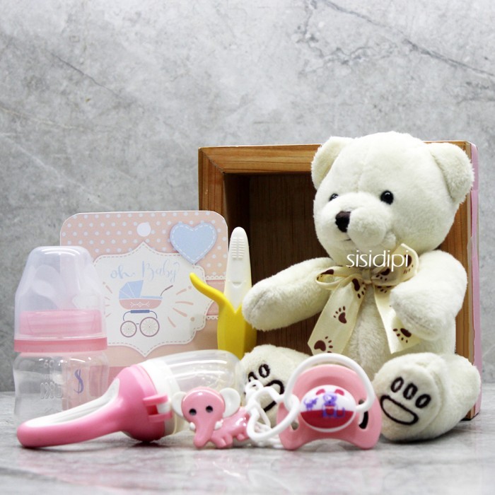 

New Arrival Dylan Hampers Hadiah / Kado / Baby Born Gift / Parcel Lahiran Bayi Perempuan Murah