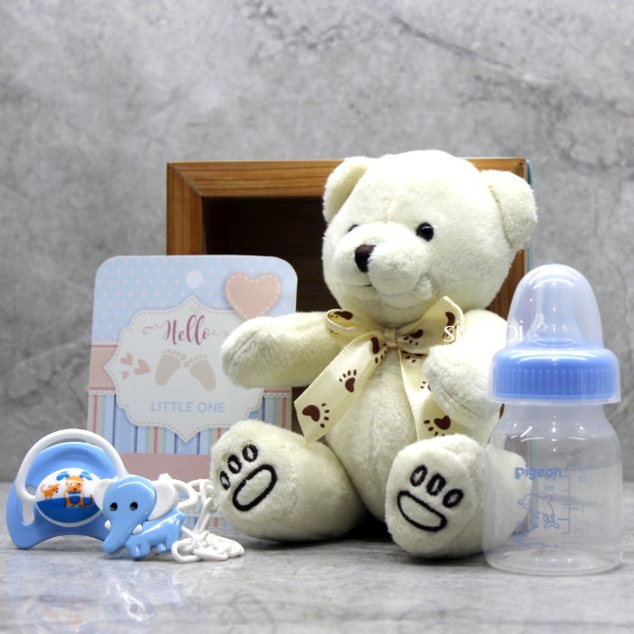 

Limited! Cedar Hampers Hadiah / Kado / Baby Born Gift / Parcel Lahiran Bayi Laki Laki Baru