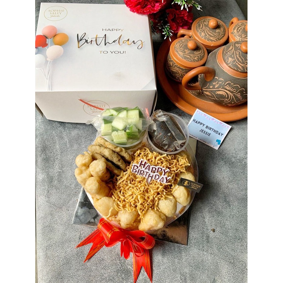 

PEMPEK TART HAMPERS BIRTHDAY EDITION LENGKAP - READY SETIAP HARI