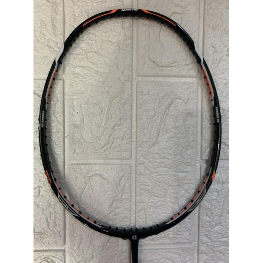 Diskon Raket Badminton Apacs Versus 20 Kuat 35 Lbs + Grip Original