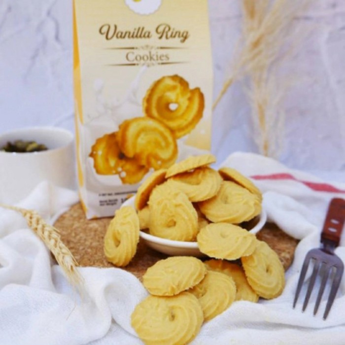 

PARCEL COOKIES IDUL FITRI GIFT HAMPERS