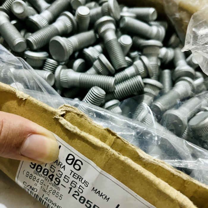 Baut roda original asli toyota avanza xenia old